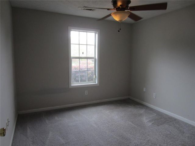6285 Huntcliff Drive, Flowery Branch, GA 30542