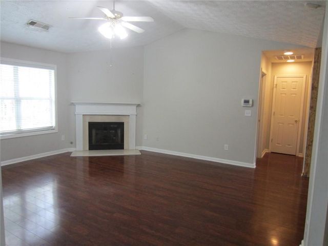 6285 Huntcliff Drive, Flowery Branch, GA 30542