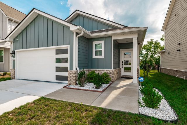 1029 Linn Cove Ct, Gallatin, TN 37066
