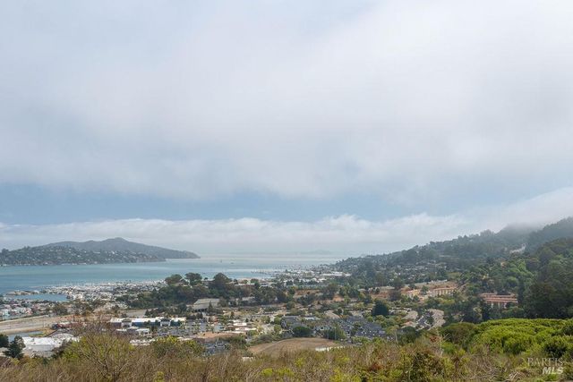 406 Donahue St, Sausalito, CA 94965