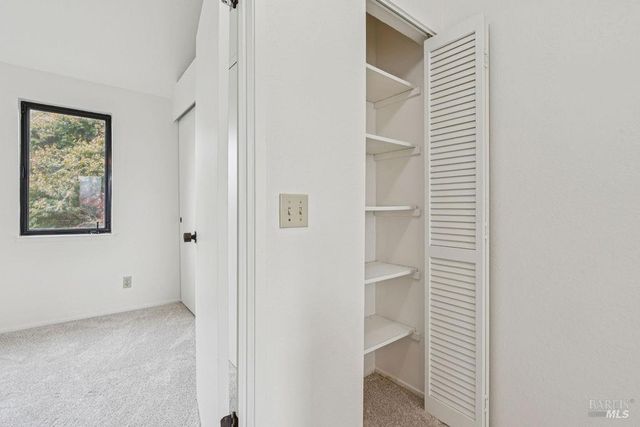 406 Donahue St, Sausalito, CA 94965