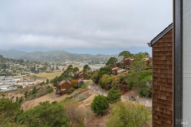 406 Donahue St, Sausalito, CA 94965