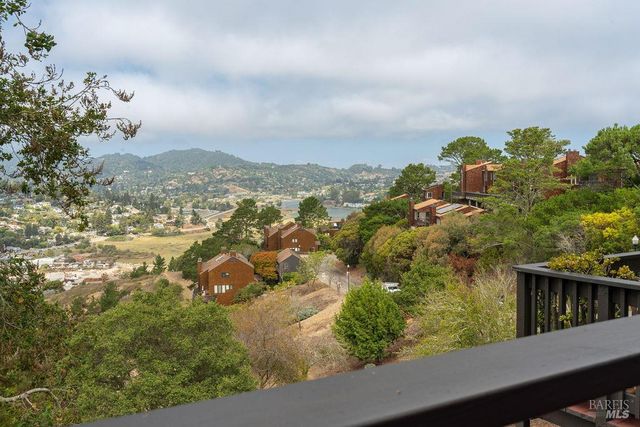 406 Donahue St, Sausalito, CA 94965