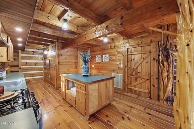 4145 Old Baileyton Road, Greeneville, TN 37745