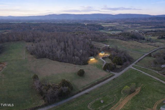 4145 Old Baileyton Road, Greeneville, TN 37745