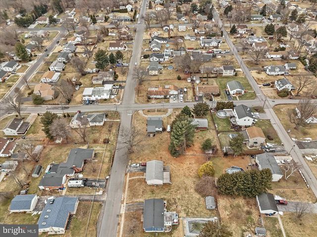 436-A WOLVERSON AVE, Upper Chichester, PA 19014