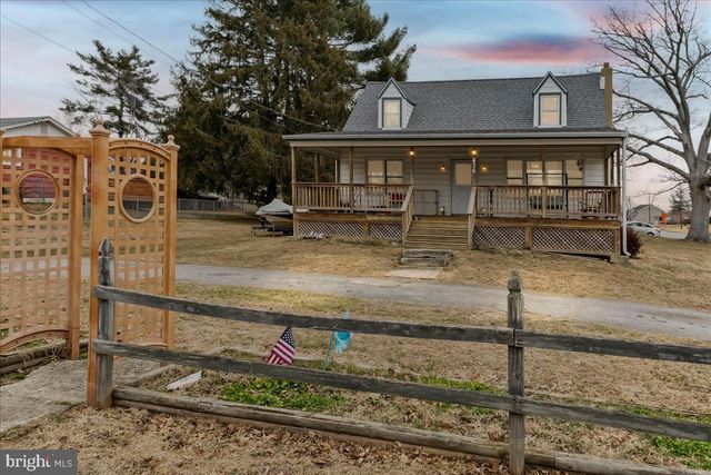 436-A WOLVERSON AVE, Upper Chichester, PA 19014