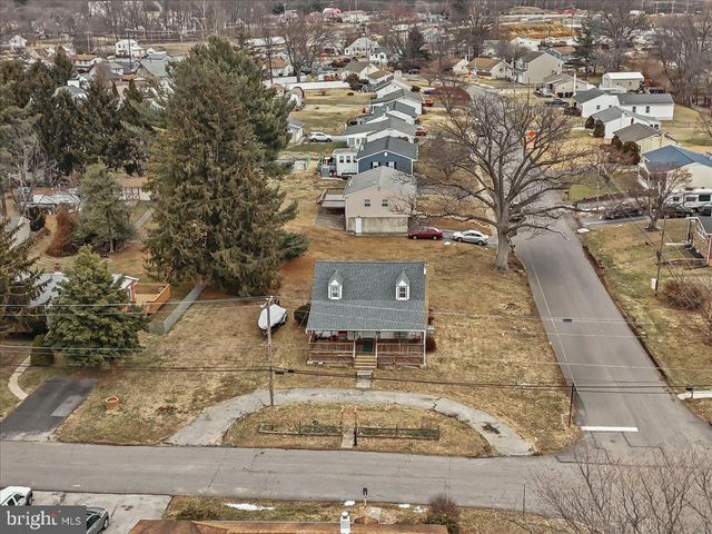 436-A WOLVERSON AVE, Upper Chichester, PA 19014