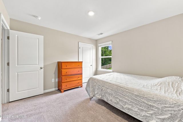 420 High Ridge Court, Sneads Ferry, NC 28460