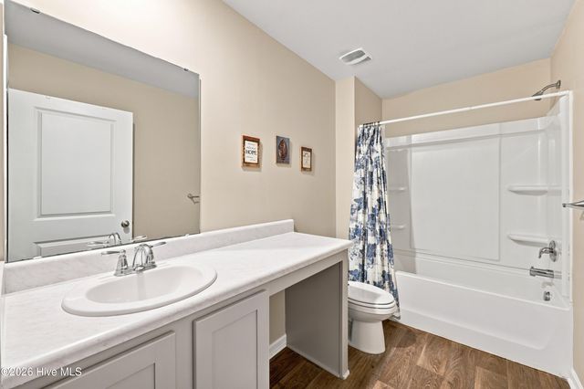 420 High Ridge Court, Sneads Ferry, NC 28460