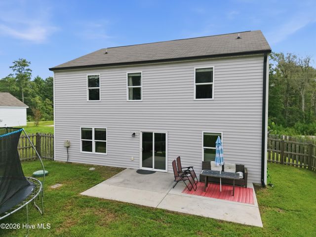 420 High Ridge Court, Sneads Ferry, NC 28460