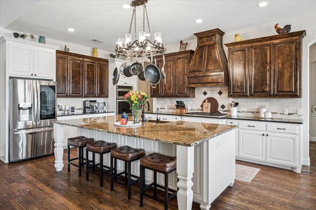 4076 Preston Lakes Circle, Celina, TX 75009