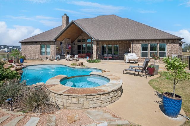 4076 Preston Lakes Circle, Celina, TX 75009