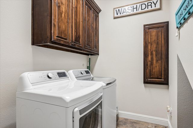 4076 Preston Lakes Circle, Celina, TX 75009