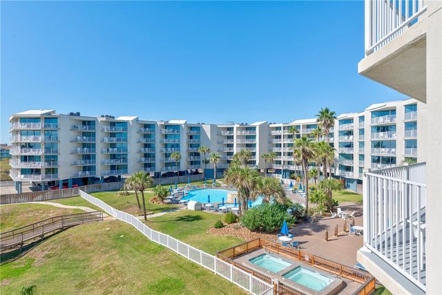 800 Sandcastle Dr 307, Port Aransas, TX 78373