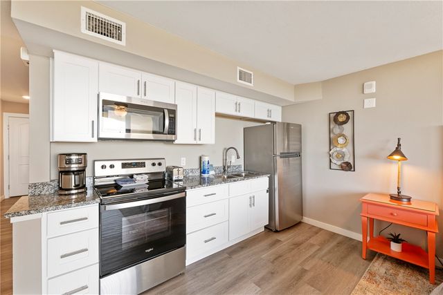 800 Sandcastle Dr 307, Port Aransas, TX 78373