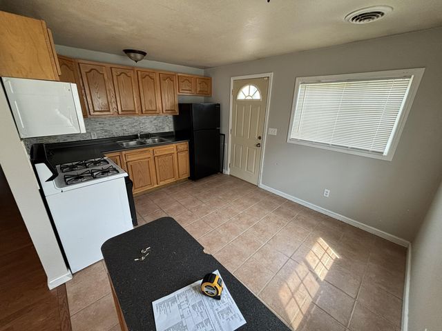 210 Pleasant Avenue, Michigan City, IN 46360