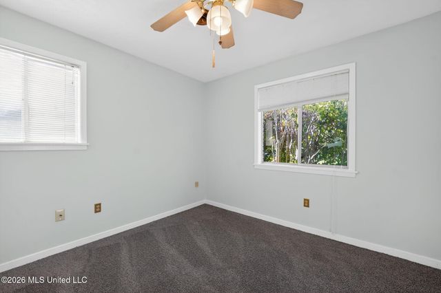 1136 Woodville Drive, Jackson, MS 39212