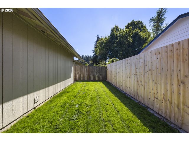 1828 TECUMSEH St, Keizer, OR 97303