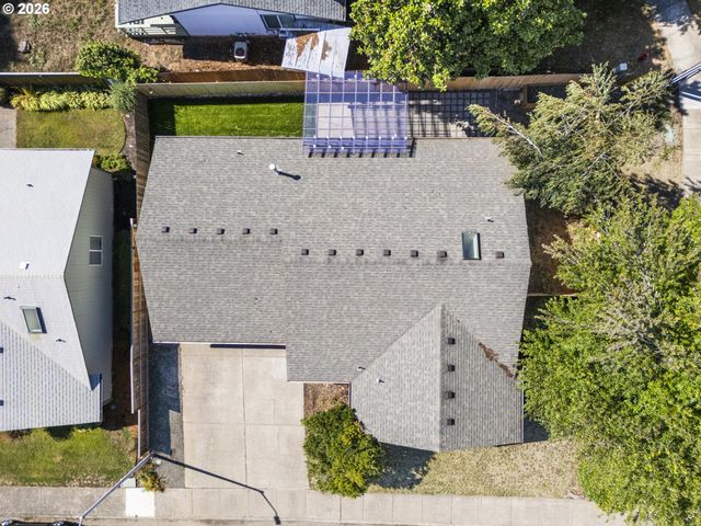 1828 TECUMSEH St, Keizer, OR 97303