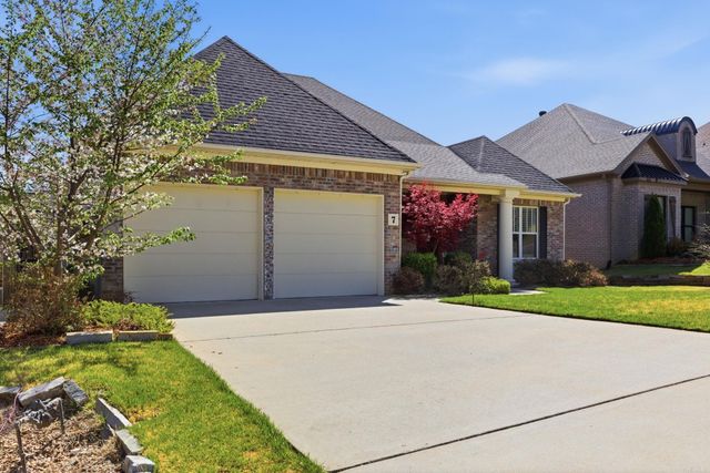 7 Tupelo Court, Little Rock, AR 72223