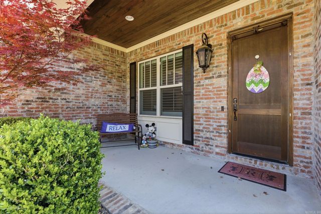 7 Tupelo Court, Little Rock, AR 72223