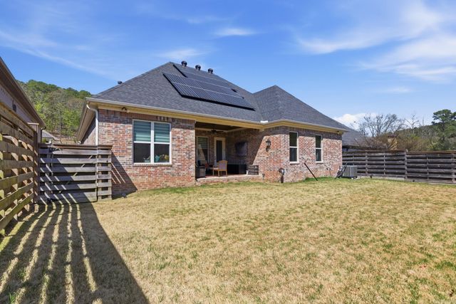 7 Tupelo Court, Little Rock, AR 72223