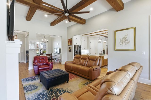 7 Tupelo Court, Little Rock, AR 72223