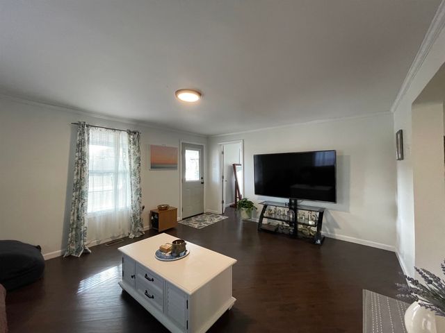 607 Filter Plant Road, Gaffney, SC 29340