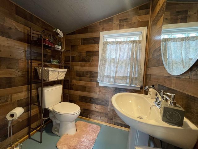 607 Filter Plant Road, Gaffney, SC 29340