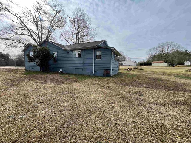 607 Filter Plant Road, Gaffney, SC 29340