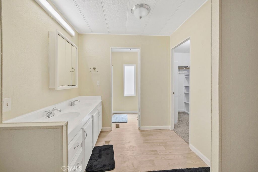 Image 12 of property listing at 64550 Pierson Boulevard 99, Desert Hot Springs, CA 92240