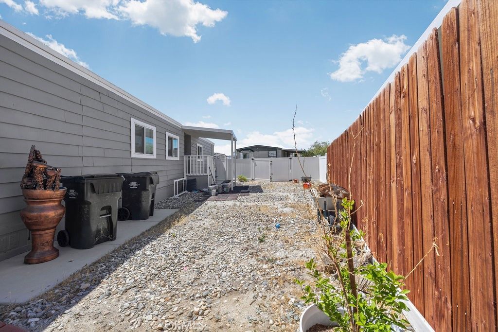 Image 21 of property listing at 64550 Pierson Boulevard 99, Desert Hot Springs, CA 92240