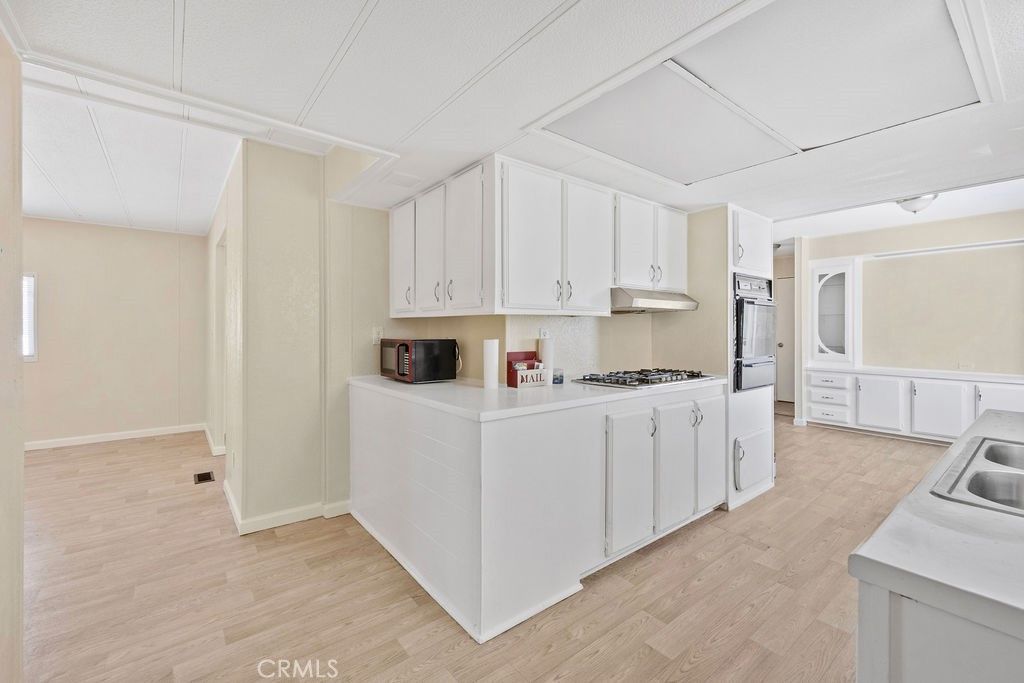 Image 6 of property listing at 64550 Pierson Boulevard 99, Desert Hot Springs, CA 92240