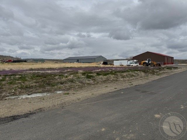 5 S 89th St W, Billings, MT 59106