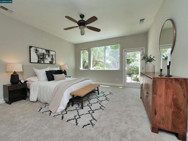 335 Suez Canal Lane, Sacramento, CA 95834