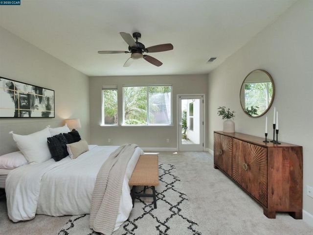 335 Suez Canal Lane, Sacramento, CA 95834