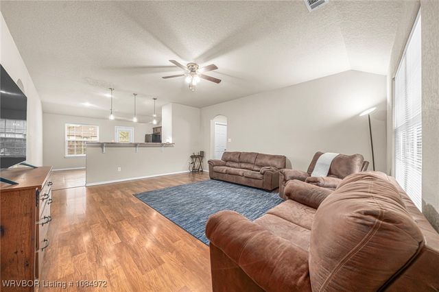 2001 Scarlett Oaks, Van Buren, AR 72956