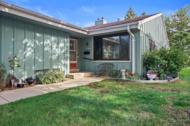 6420 W Dodge PLACE, Milwaukee, WI 53220