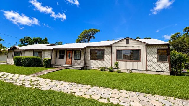3600 3RD AVENUE N, St Petersburg, FL 33713