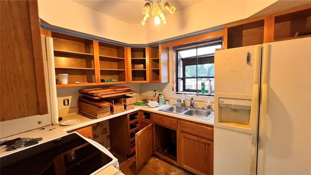 3600 3RD AVENUE N, St Petersburg, FL 33713