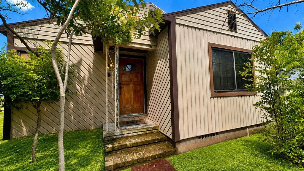 3600 3RD AVENUE N, St Petersburg, FL 33713