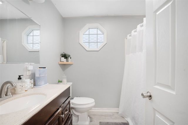 9 Halton Street, Providence, RI 02907