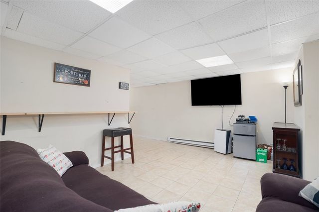 9 Halton Street, Providence, RI 02907