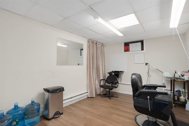 9 Halton Street, Providence, RI 02907