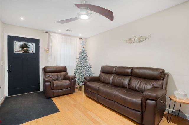 9 Halton Street, Providence, RI 02907