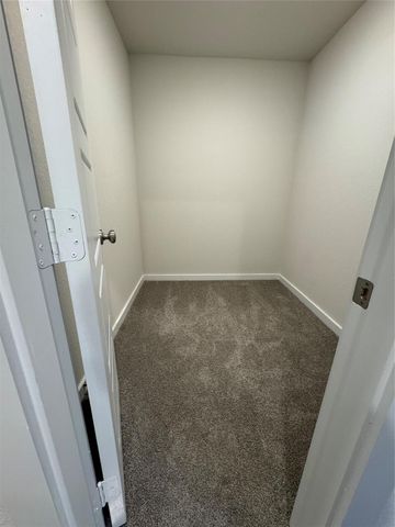 18731 Frost Ridge Drive, Crosby, TX 77532