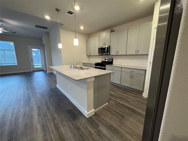 18731 Frost Ridge Drive, Crosby, TX 77532