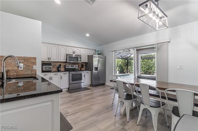 138 Zenith CIR, Fort Myers, FL 33913