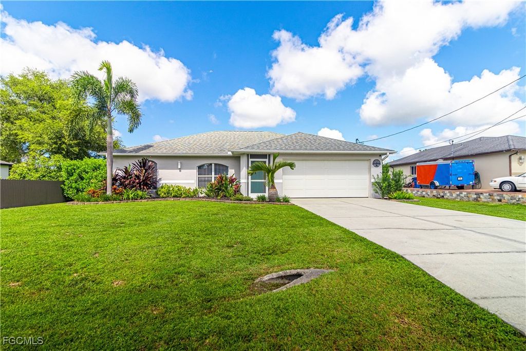 138 Zenith CIR, Fort Myers, FL 33913